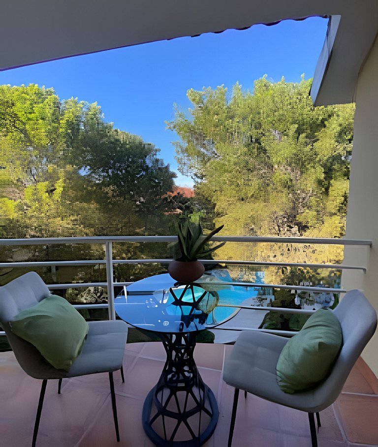Cozy apartment just steps from the beach