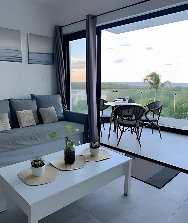 Modern Ocean-View Studio Near Encuentro Beach