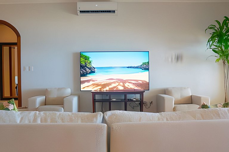Spacious Beachfront Retreat, steps to Cabarete Fun