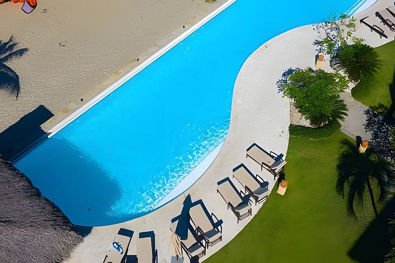 Beachfront Oasis at Ocean One: Ideal for Families