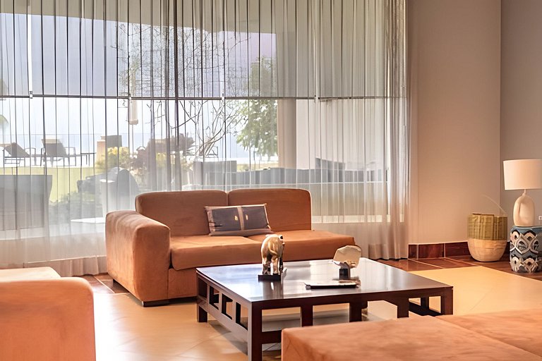 Beachfront Oasis at Ocean One: Ideal for Families