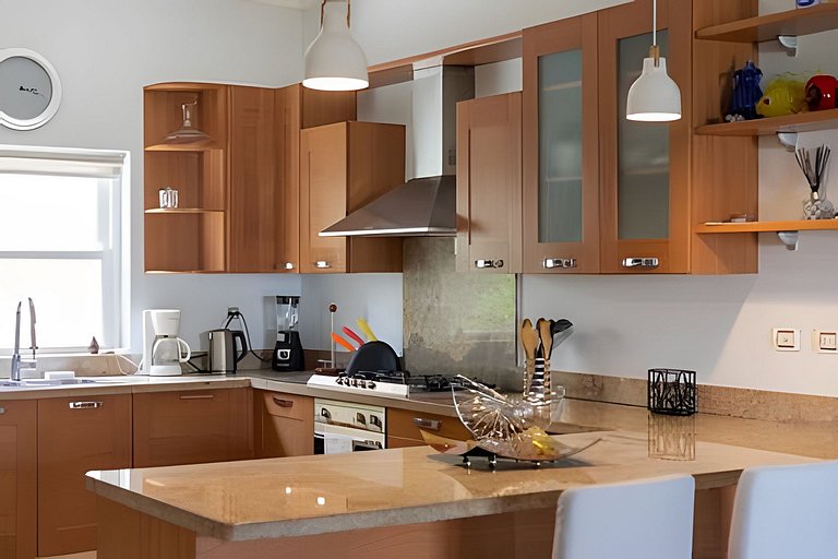 Beachfront Oasis at Ocean One: Ideal for Families