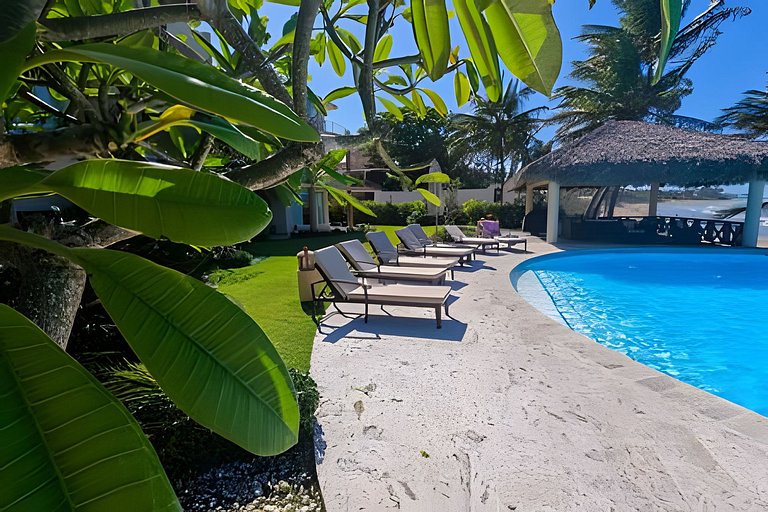 Beachfront Oasis at Ocean One: Ideal for Families